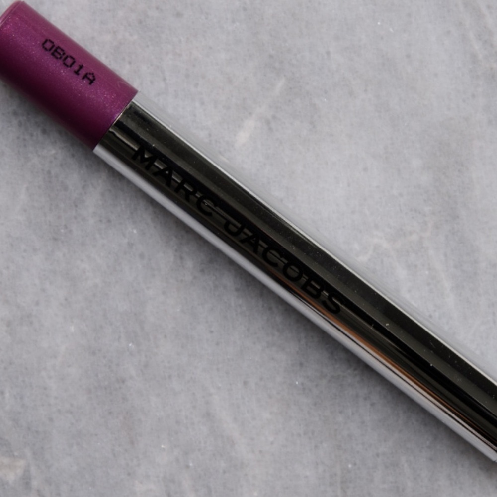 MARC JACOBS BEAUTY HIGHLINER EYELINER GEL CRAYON PENCIL CHERRY AMOUR